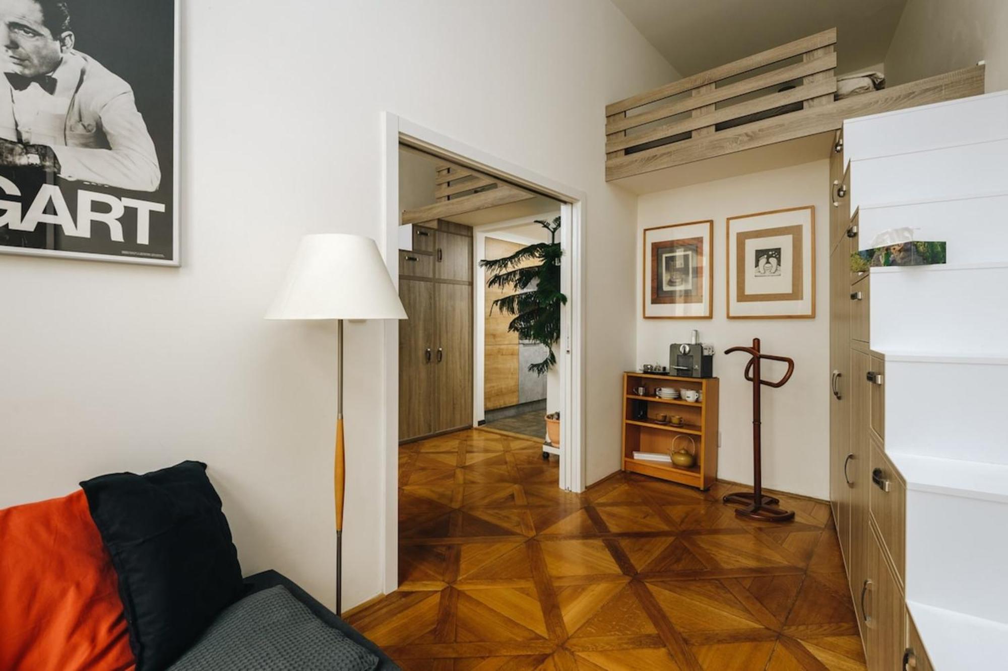 Cozy & Comfortable Apt Walking Anywhere You Want Sen Praga Exterior foto